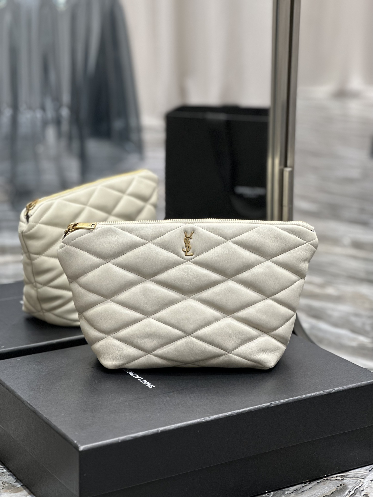 YSL Sade Pouch-26x19x11C